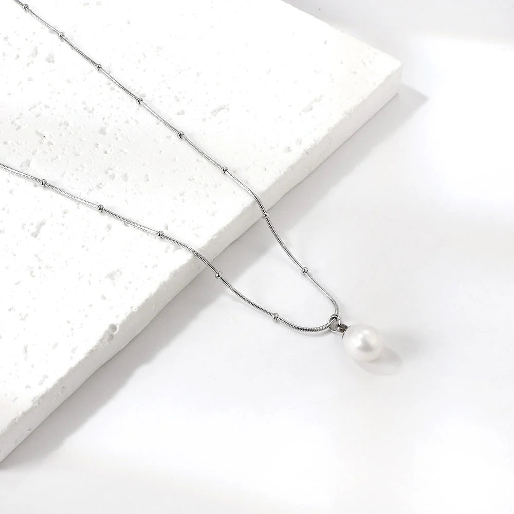 SS White Pearl Necklace