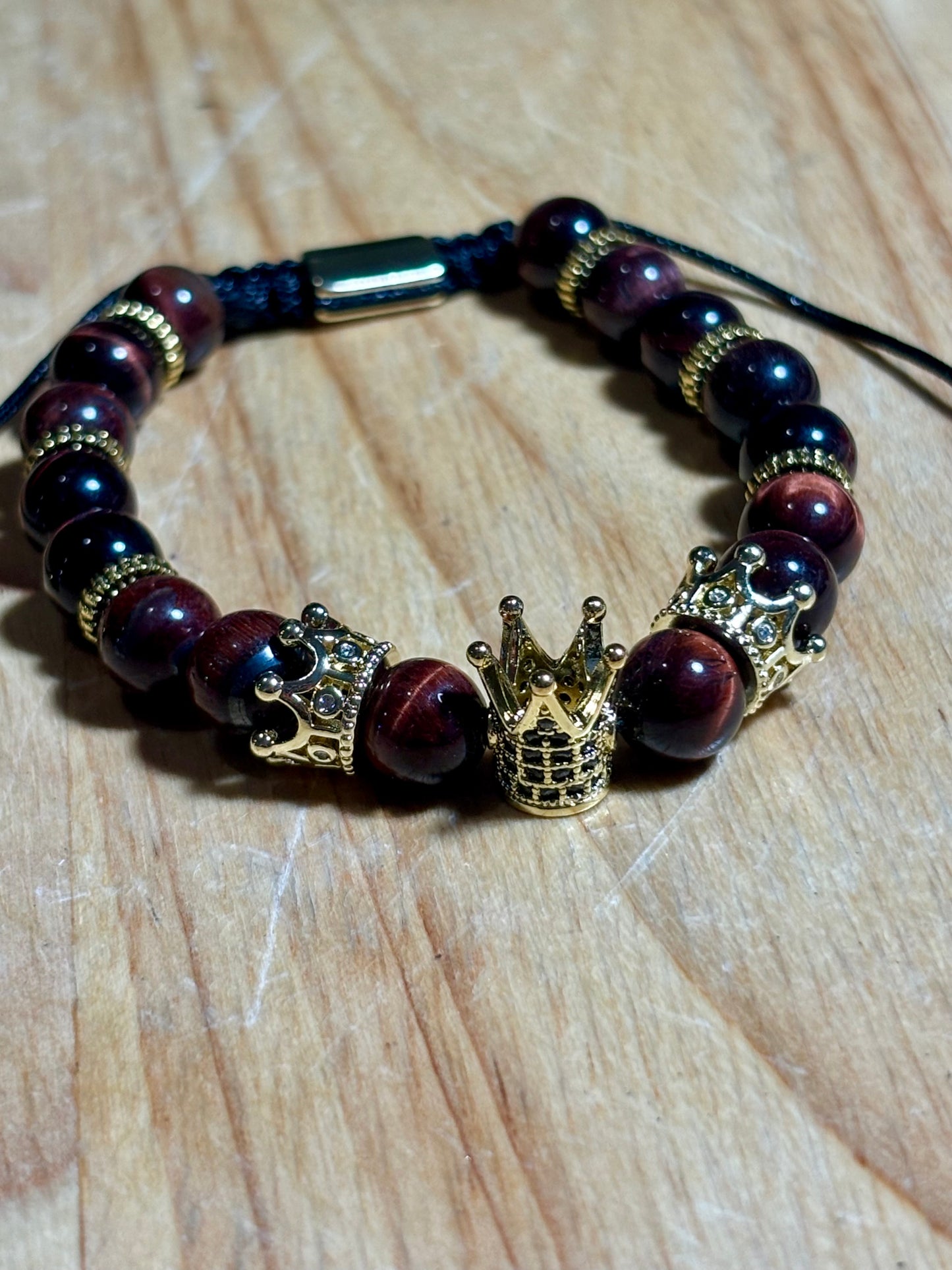 Mens Red Tiger Eye Macrame