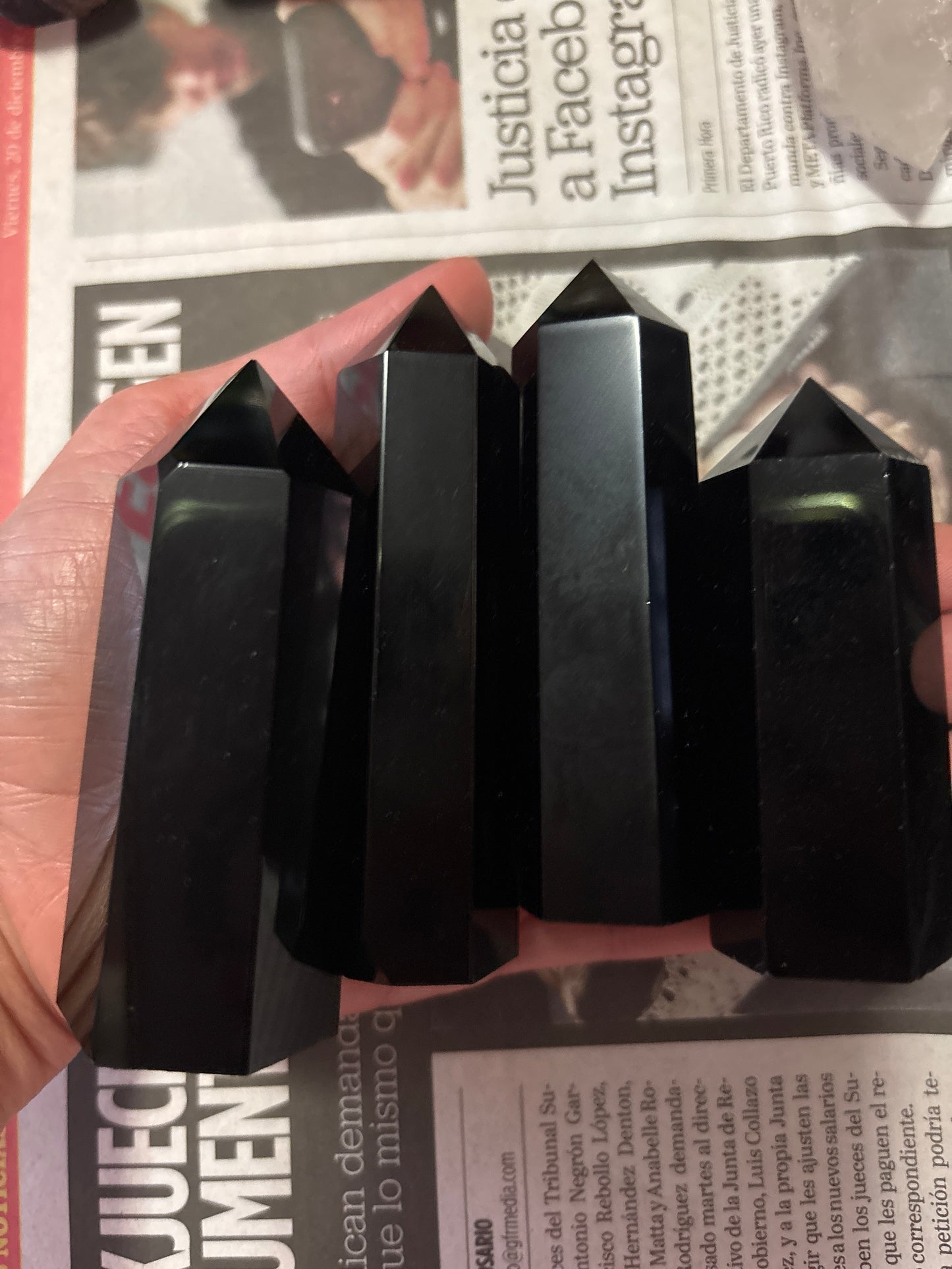 Black Obsidian Point