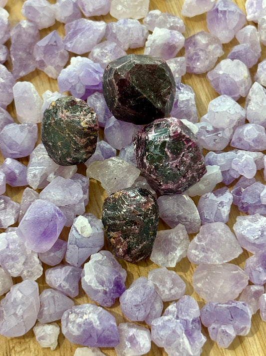 Raw Garnet S
