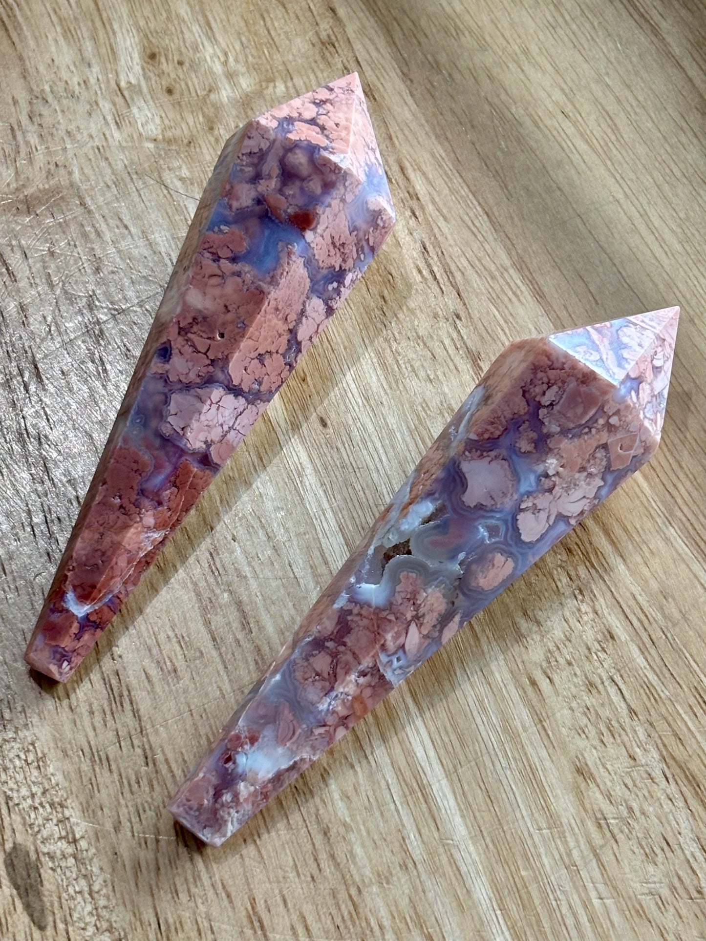 One Petal Agate Wand