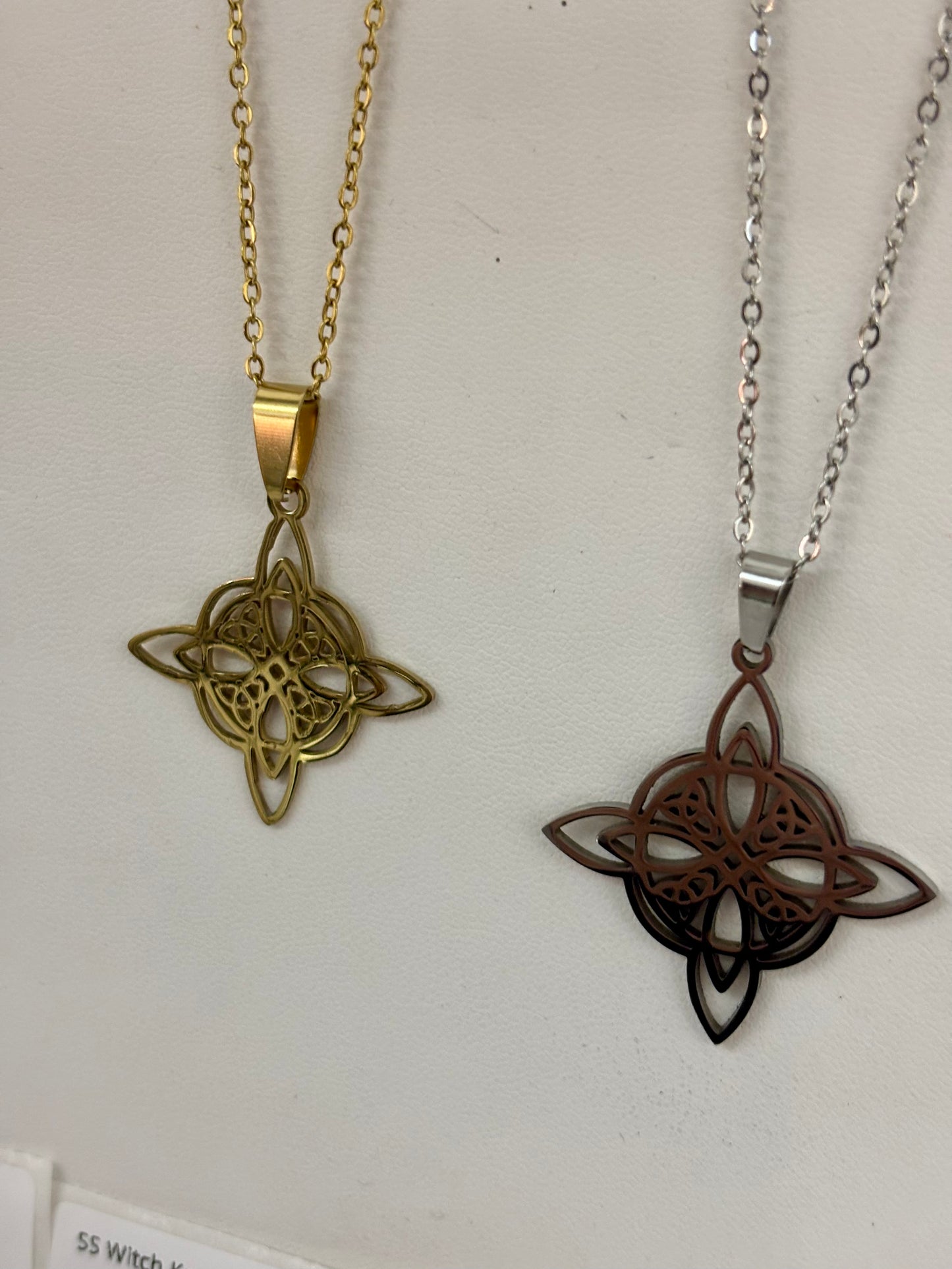 SS Witch Knot Gold Simple Necklace