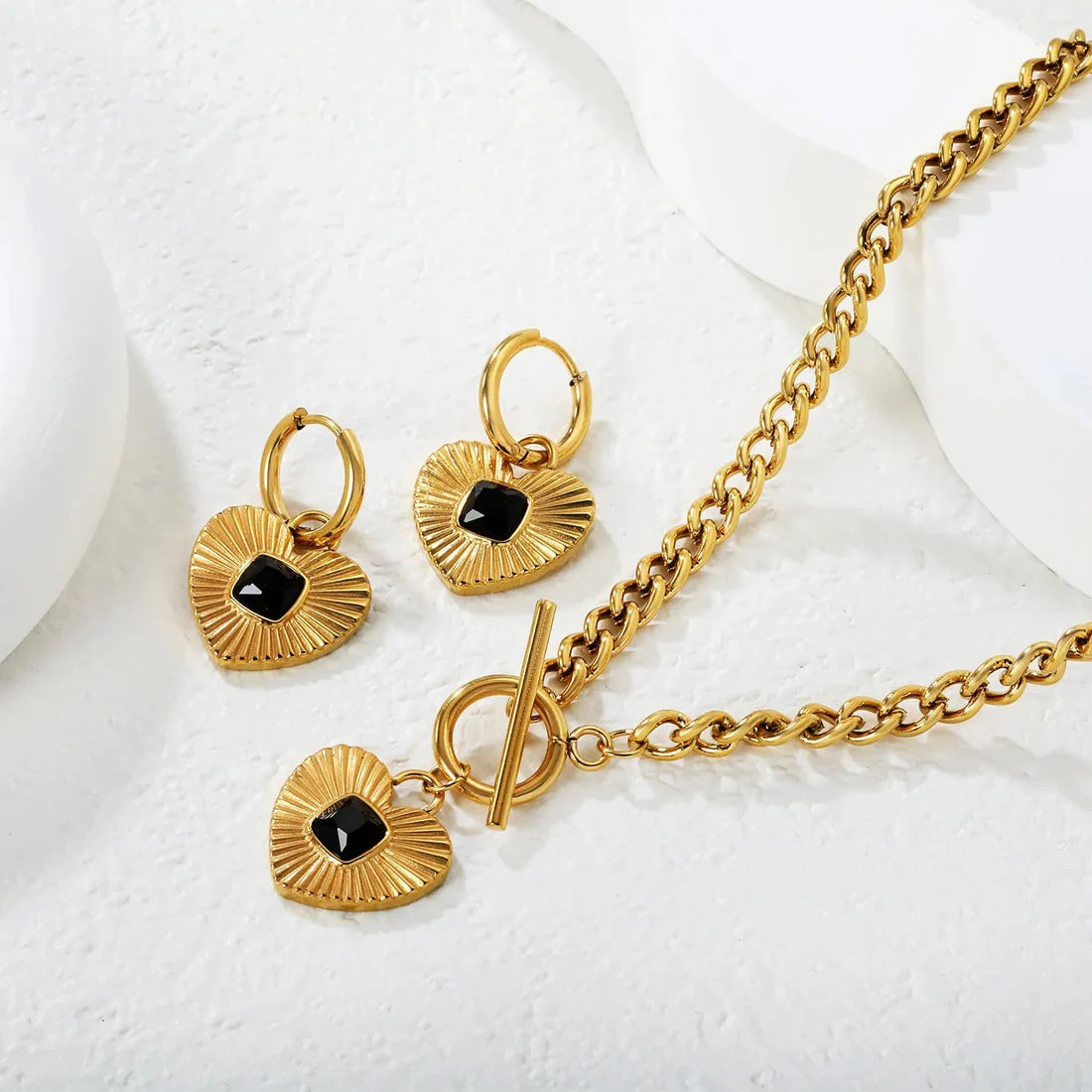 SS Black CZ Heart Set Gold