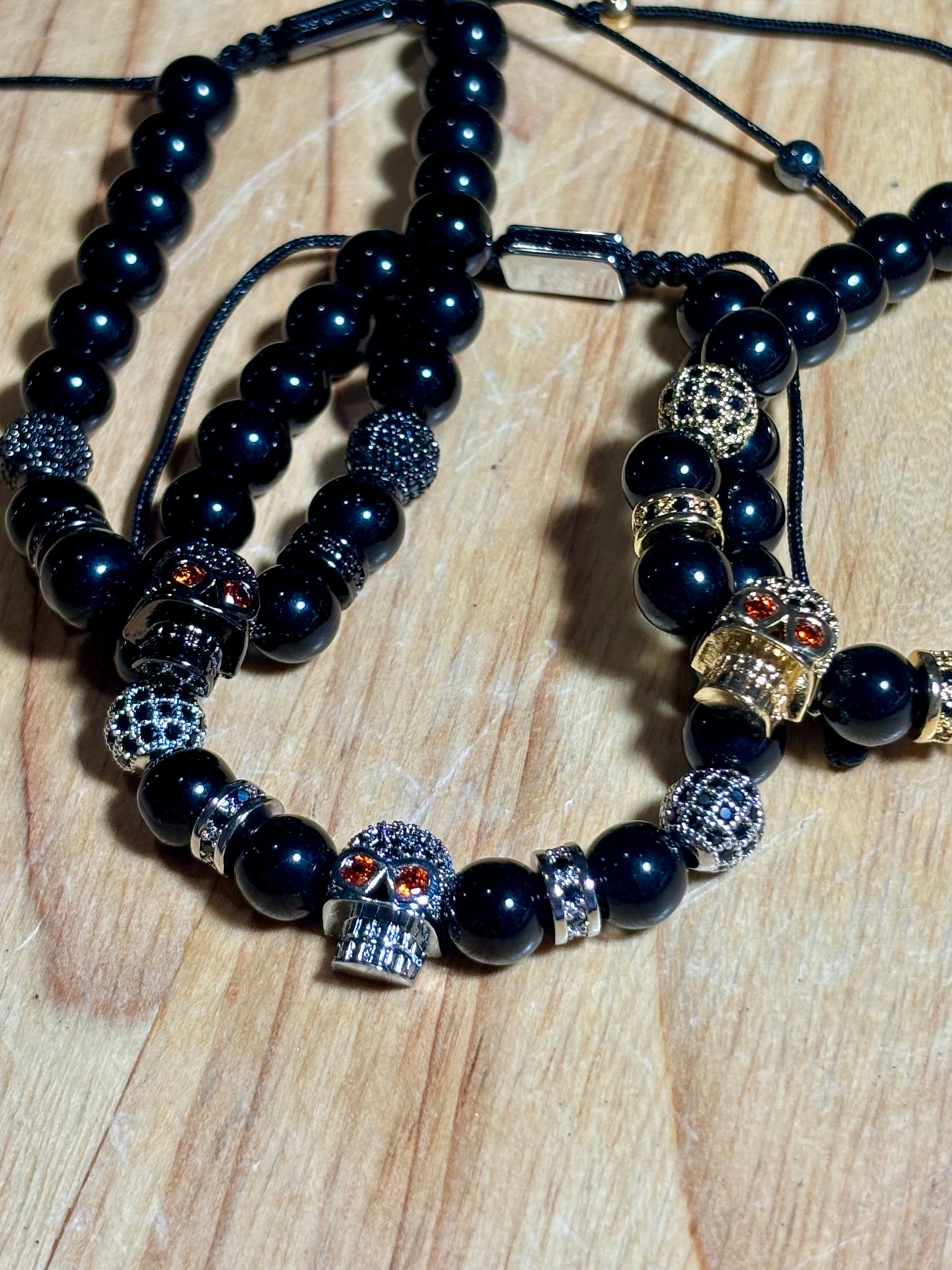 Mens Black Obsidian w Skull Macrame
