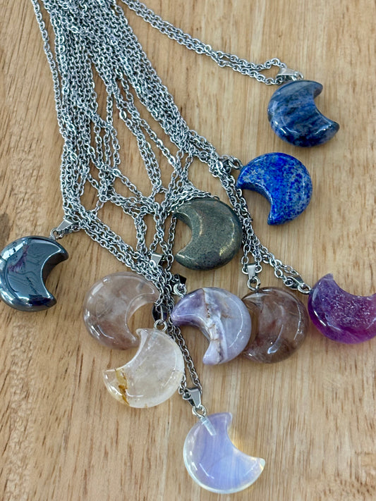 SS Astd Moon Necklace