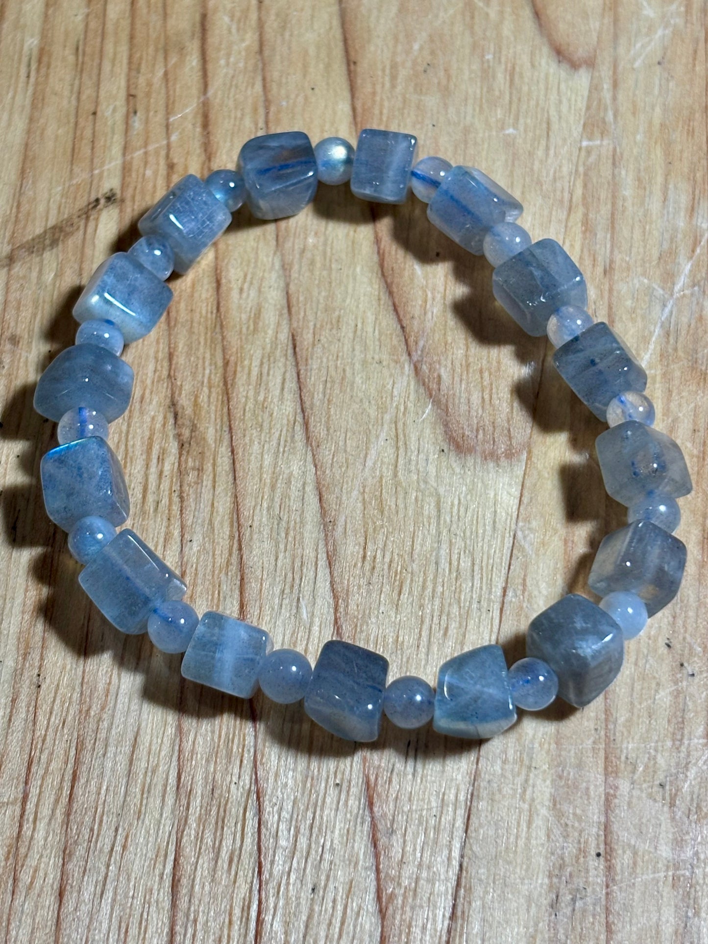 Labradorite Cube & Round Bead Bracelet