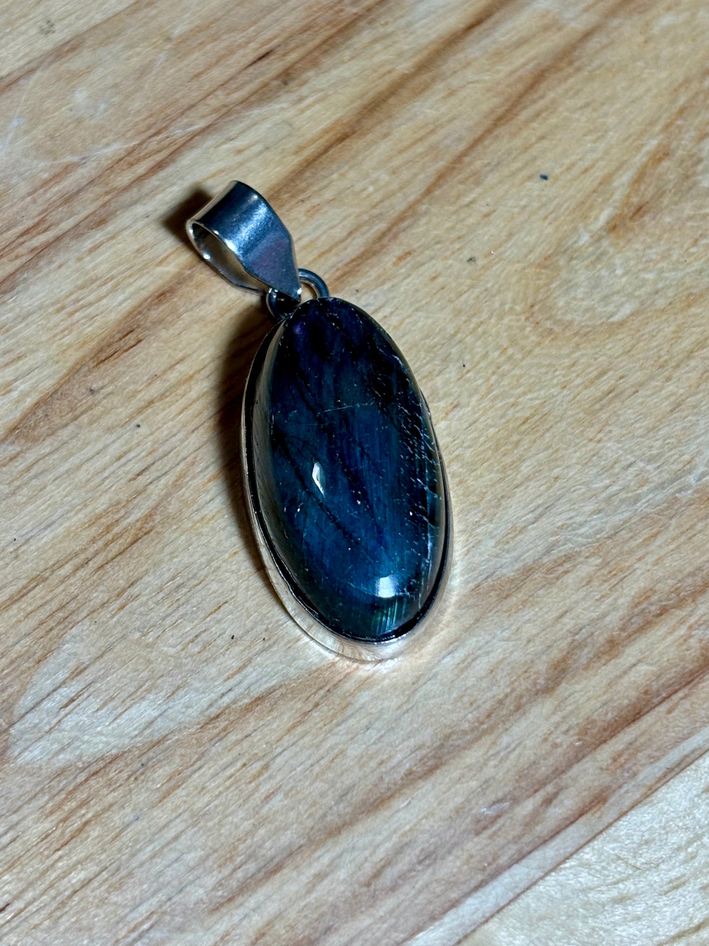 S925 Labradorite Oval Pendant 2