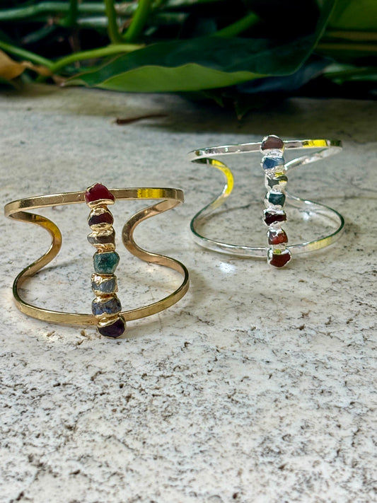 7 Chakra Line Bangle