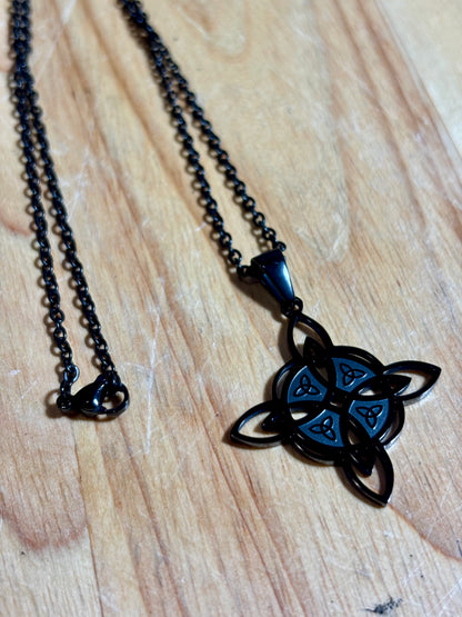 SS Witch Knot Black Necklace