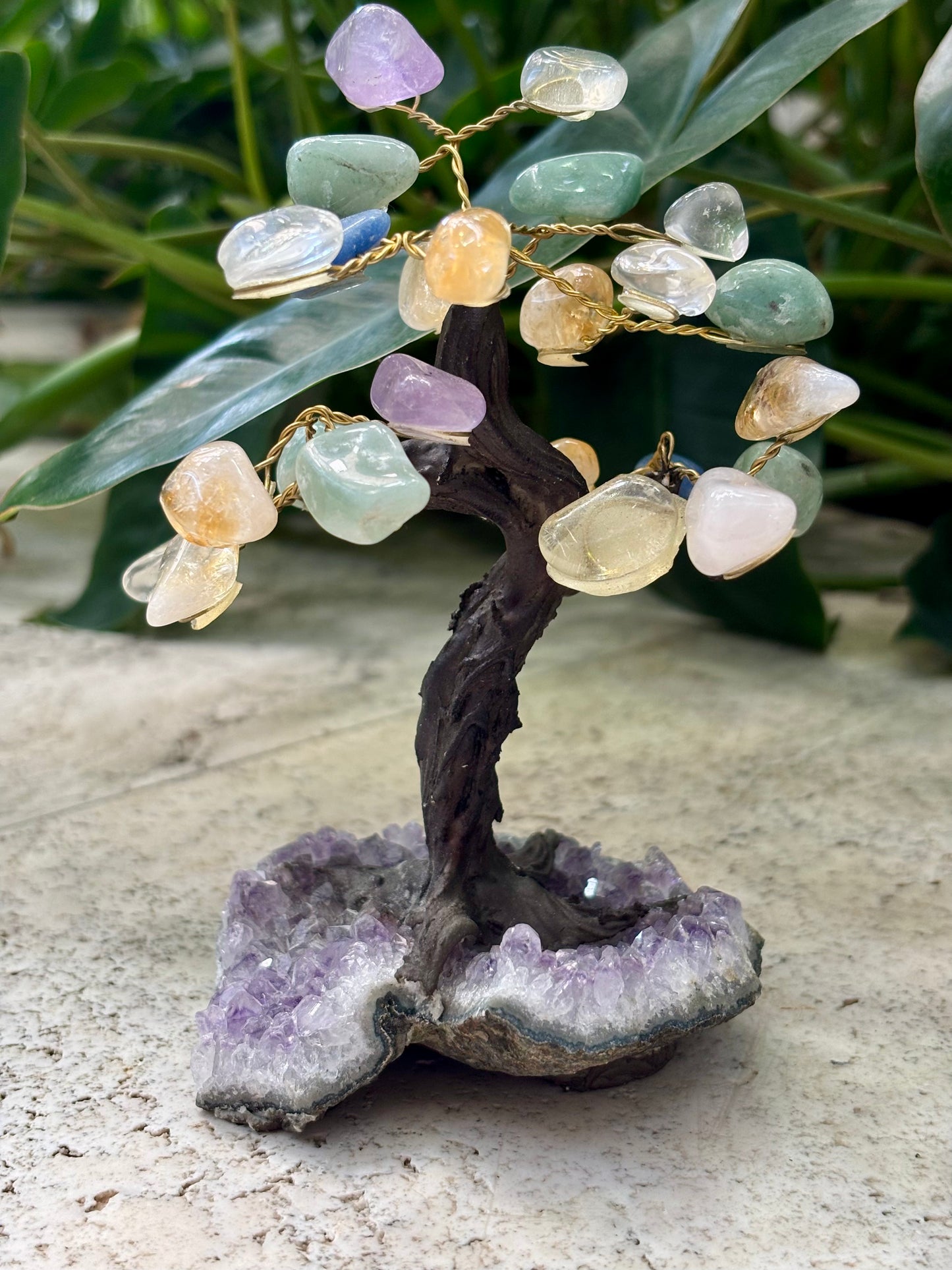 Chip Tree w Amethyst Cut Base