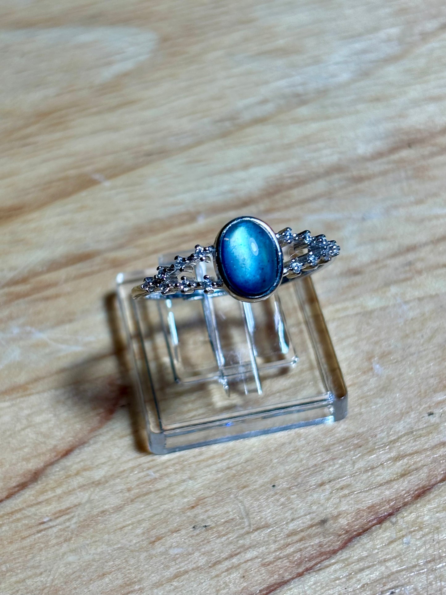 S925 Labradorite w Zircon Ring