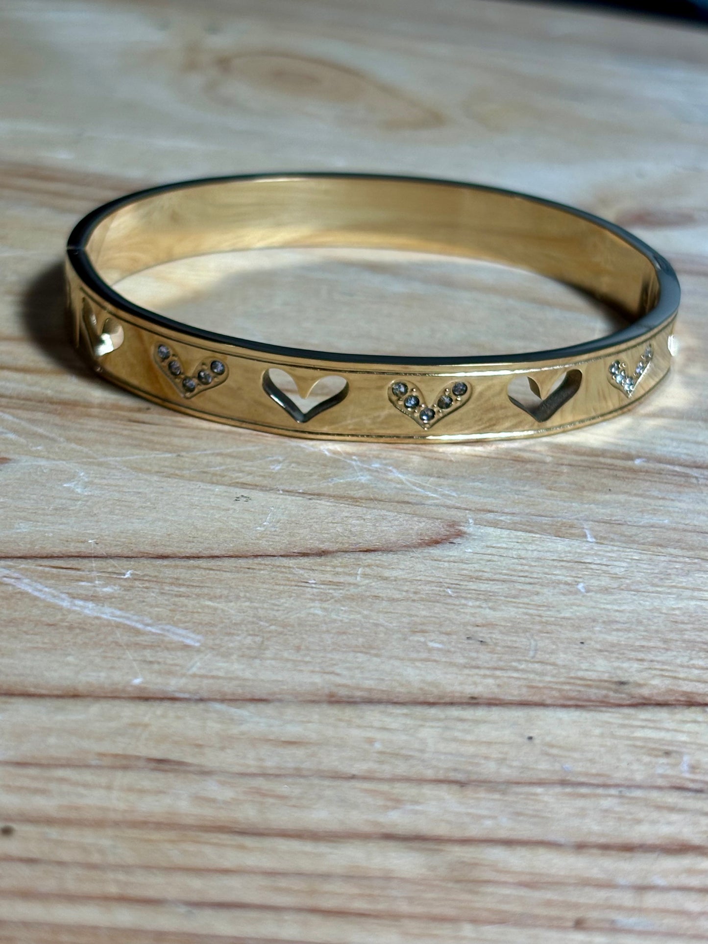 SS Gold Heart Zircon Bangle