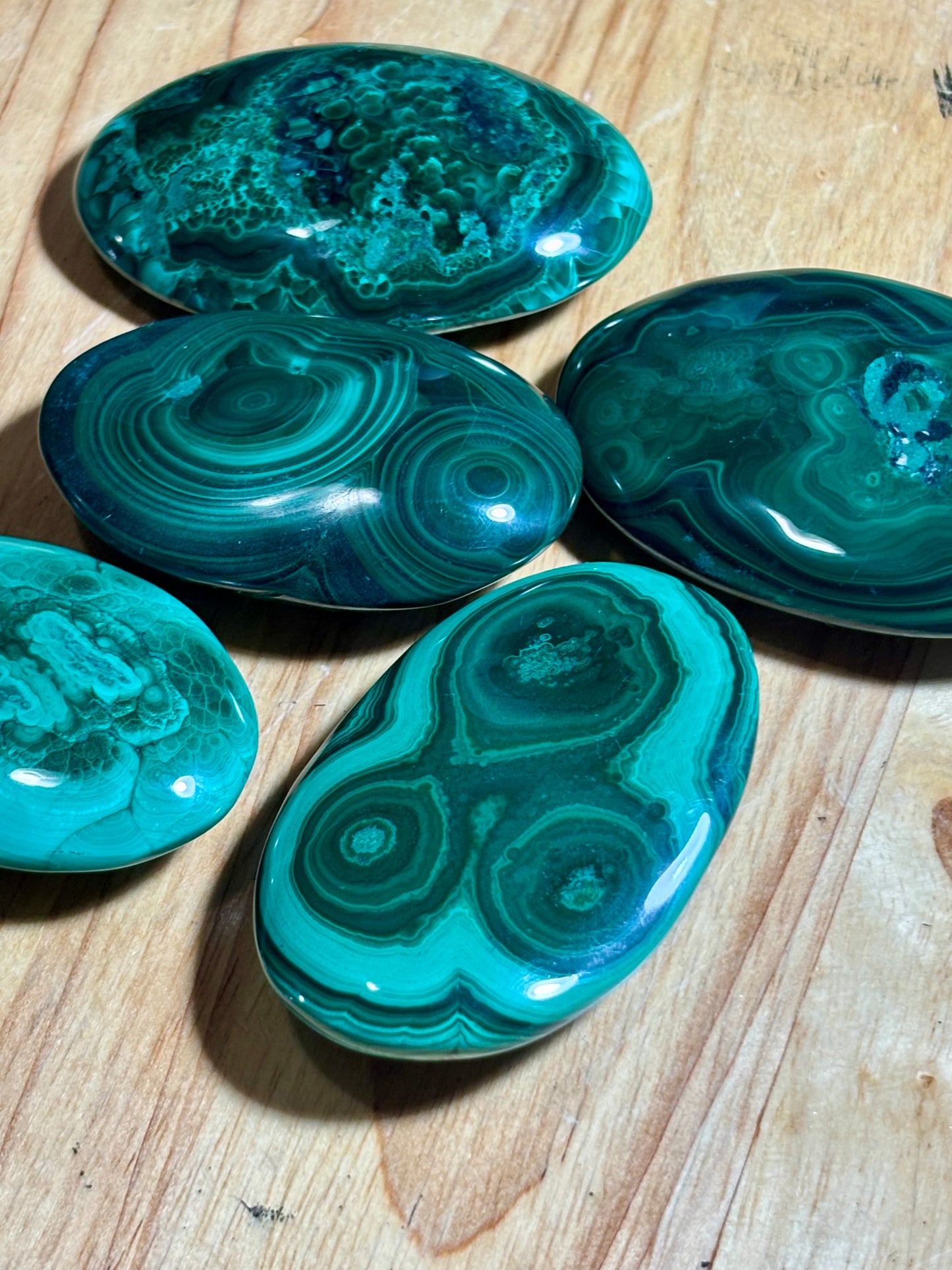 Malachite Palmstone - Congo