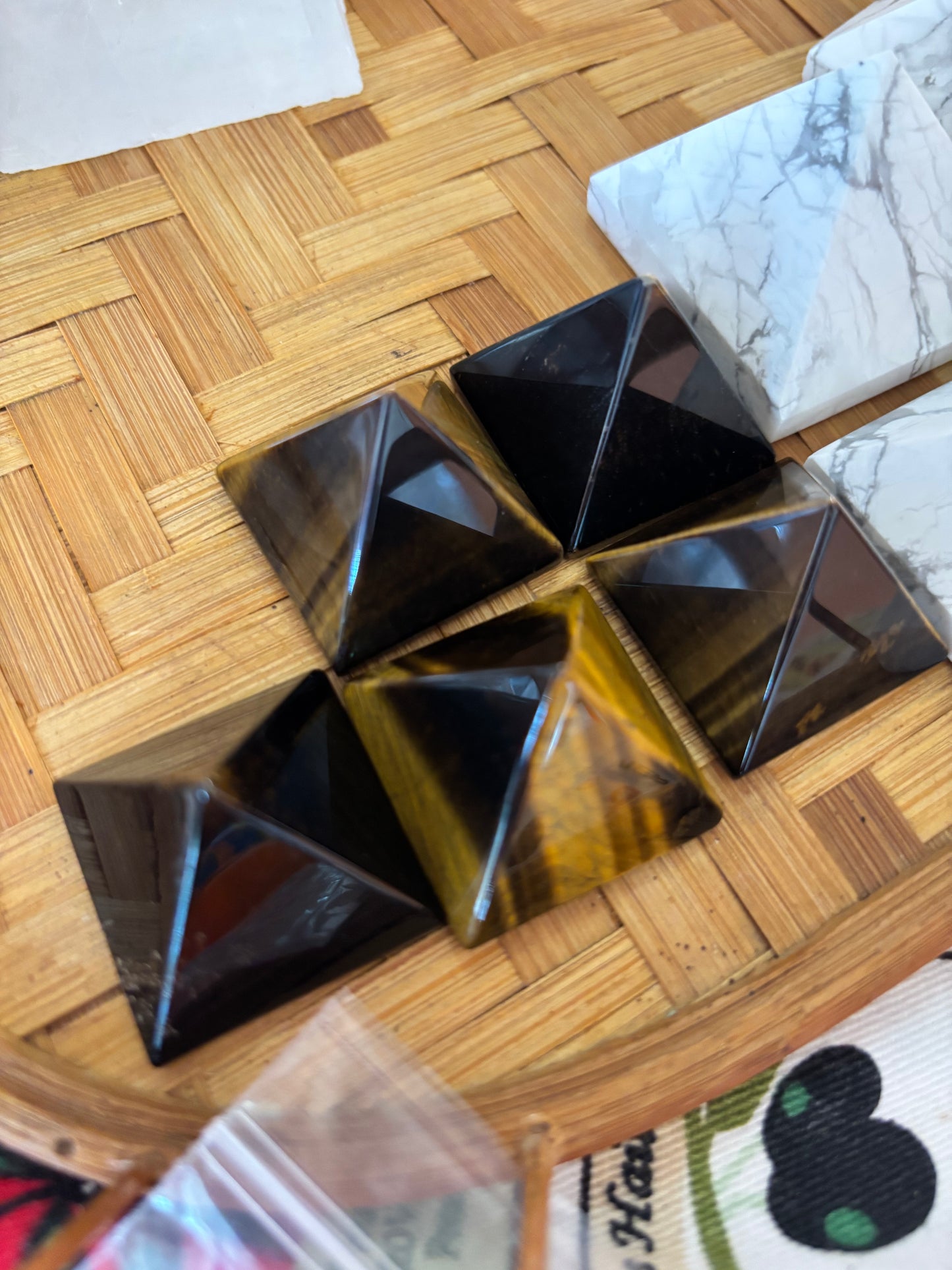 Tiger Eye Pyramid